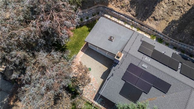 10260 Willow Spring Lane, Sunland, CA 91040