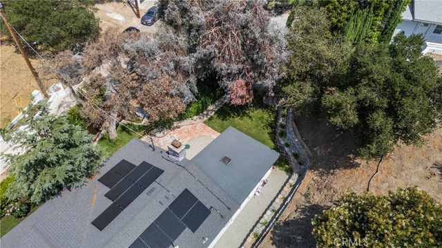 10260 Willow Spring Lane, Sunland, CA 91040
