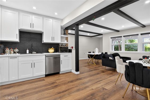 10260 Willow Spring Lane, Sunland, CA 91040