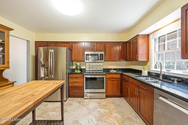 1429 Everett Ave 2, Louisville, KY 40204