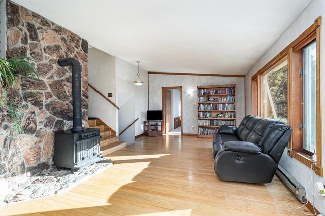 27938 104th Street NW, Zimmerman, MN 55398