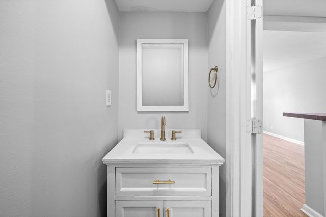 101 Tandy Dr Apt A, Clarksville, TN 37042