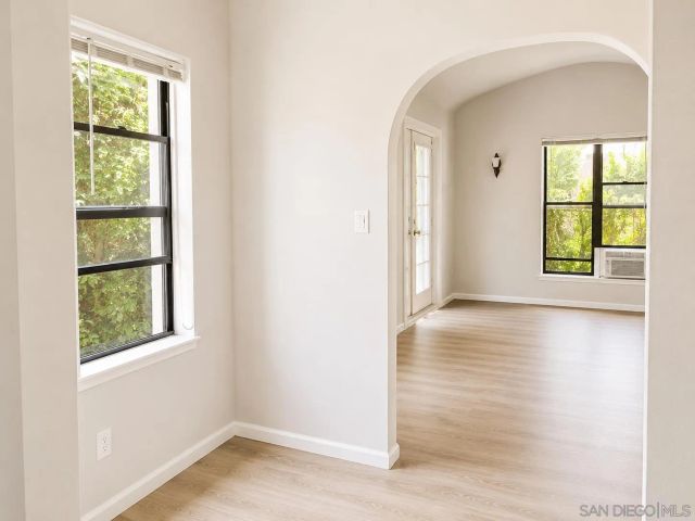 950-958 B Avenue, Coronado, CA 92118
