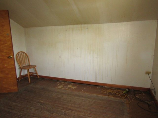 215 Patterson Ave, Bridgeville, PA 15017