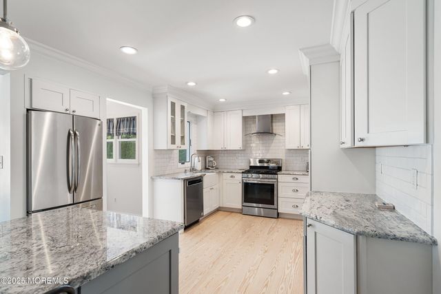 1204 Holly Place, Spring Lake Heights, NJ 07762