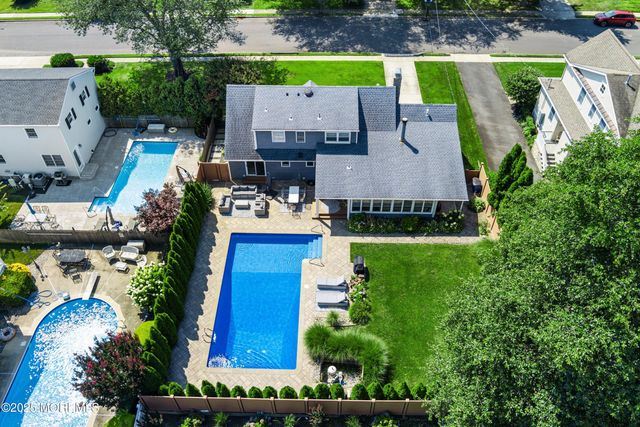 1204 Holly Place, Spring Lake Heights, NJ 07762