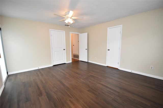 2000 Millay DR, Austin, TX 78752