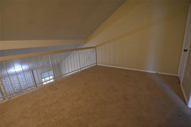 2000 Millay DR, Austin, TX 78752