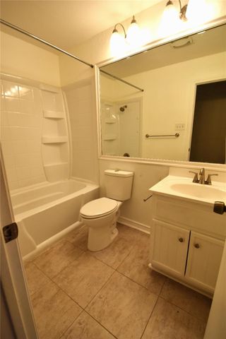 2000 Millay DR, Austin, TX 78752