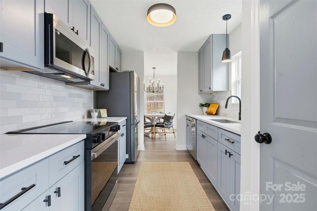 12444 Stowe Acres Drive, Charlotte, NC 28262