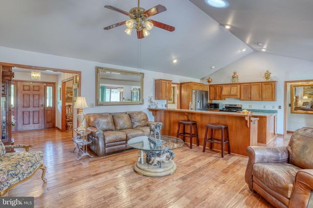 6505 GRIFFITH LAKE DR, Milford, DE 19963