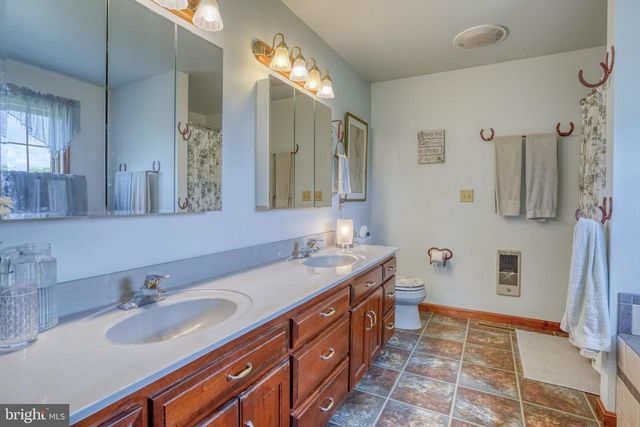 6505 GRIFFITH LAKE DR, Milford, DE 19963