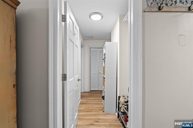 100 Shearwater 31, Jersey City, NJ 07305