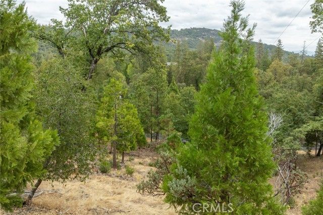 26 Timberview, North Fork, CA 93643