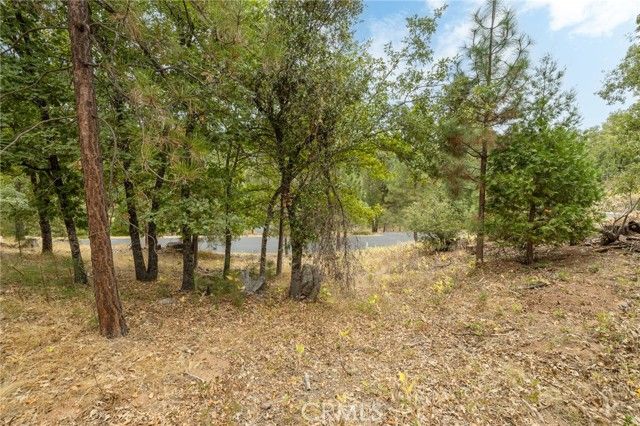 26 Timberview, North Fork, CA 93643