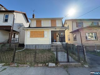 154 Columbia Avenue, Newark, NJ 07106