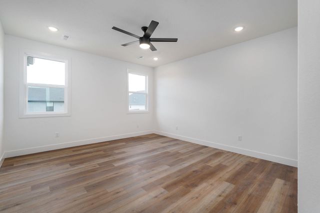 3045 E Heritage Street, Republic, MO 65738