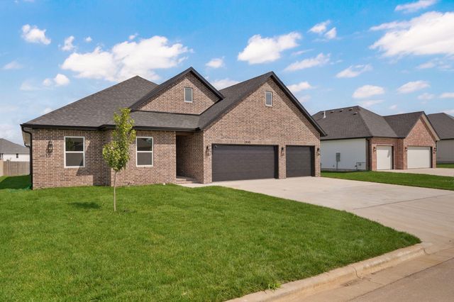 3045 E Heritage Street, Republic, MO 65738