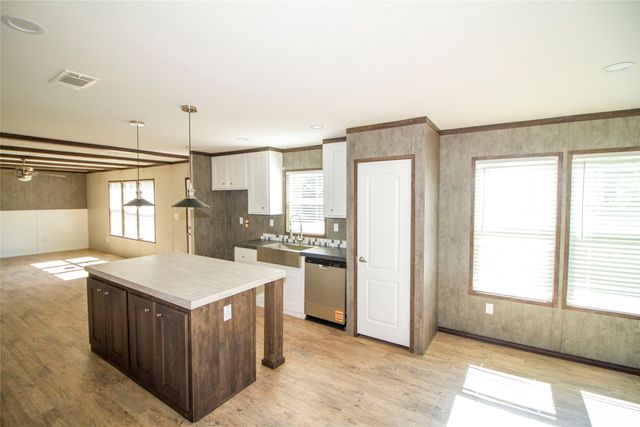 146 Kim Circle, Stonewall, LA 71078