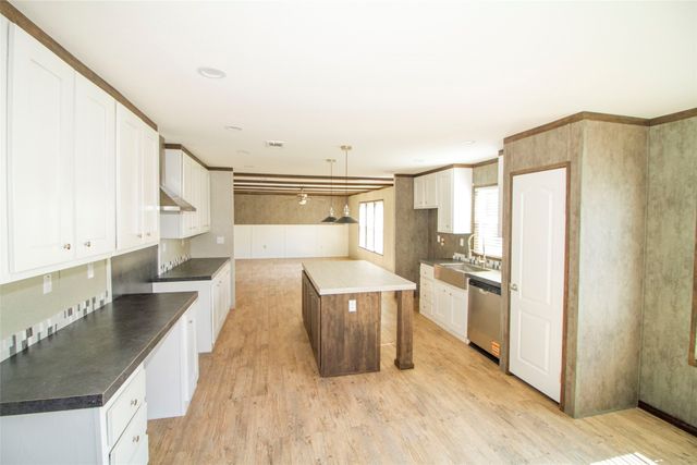 146 Kim Circle, Stonewall, LA 71078