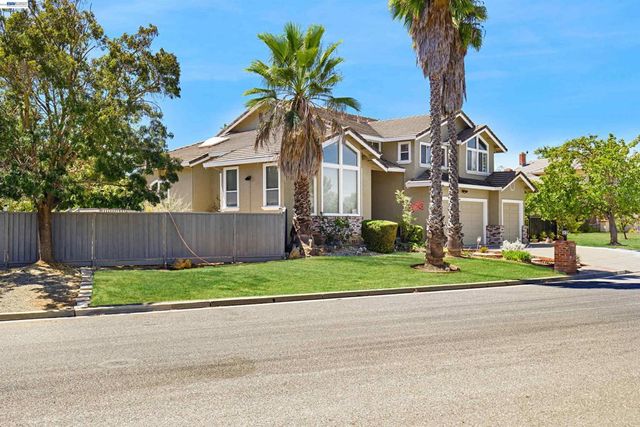 6299 Scenic Meadow Ln, San Jose, CA 95135