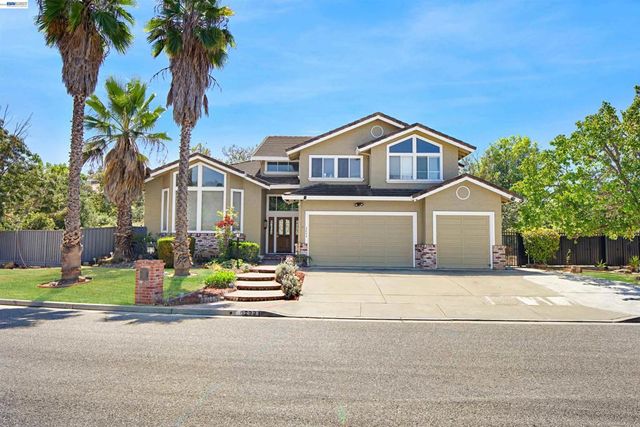 6299 Scenic Meadow Ln, San Jose, CA 95135