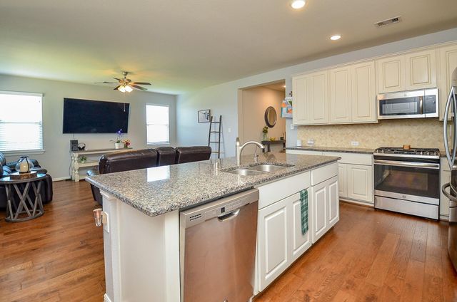 19031 Fulvetta Haven Way, Richmond, TX 77407