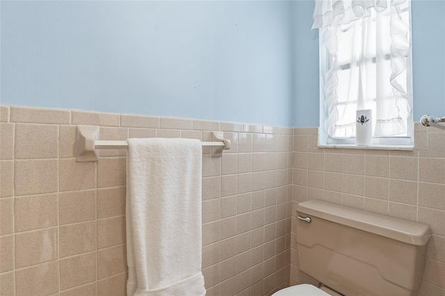 7002 CRESTLAKE DRIVE, Orlando, FL 32819