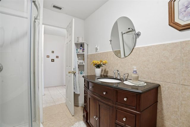 7002 CRESTLAKE DRIVE, Orlando, FL 32819