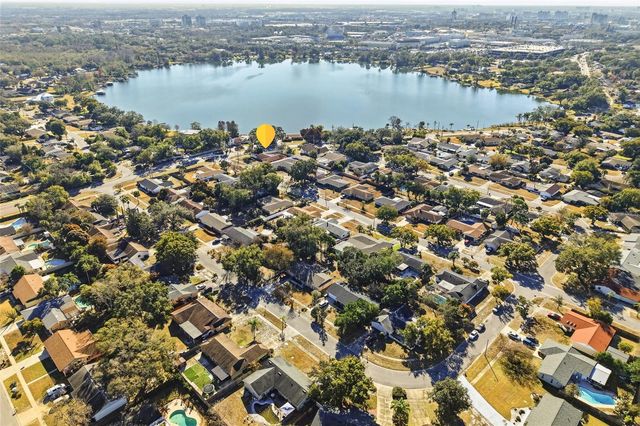 7002 CRESTLAKE DRIVE, Orlando, FL 32819