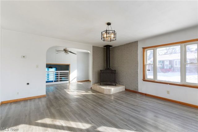 833 Triplett Boulevard, Akron, OH 44306