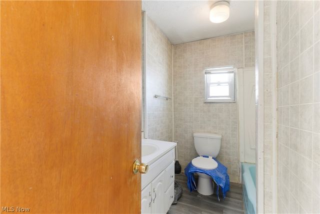 833 Triplett Boulevard, Akron, OH 44306