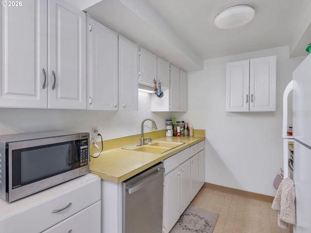 3706 Ne 45TH St, Vancouver, WA 98661