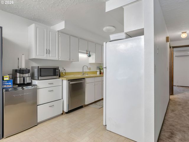 3706 Ne 45TH St, Vancouver, WA 98661