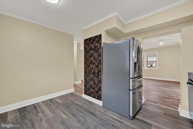 10 SHARROW CT, Baltimore, MD 21244