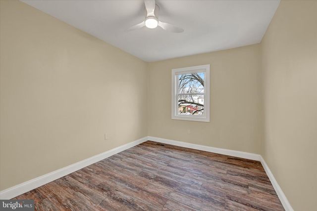 10 SHARROW CT, Baltimore, MD 21244