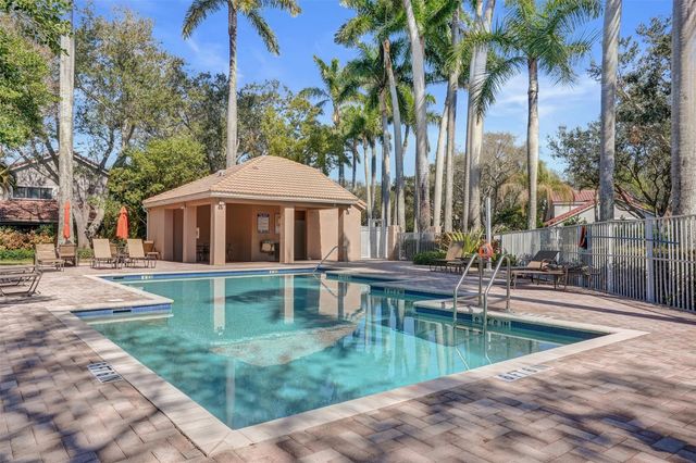 10108 NW 4th Street, Plantation, FL 33324