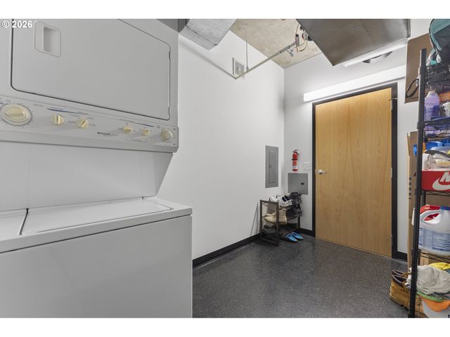1410 Nw KEARNEY St 617, Portland, OR 97209