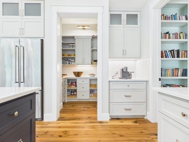 8307 Charlya Drive, Athens, TX 75752