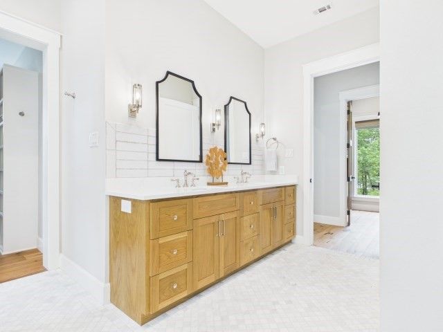 8307 Charlya Drive, Athens, TX 75752