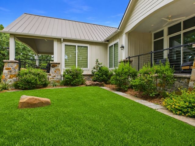 8307 Charlya Drive, Athens, TX 75752