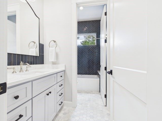 8307 Charlya Drive, Athens, TX 75752