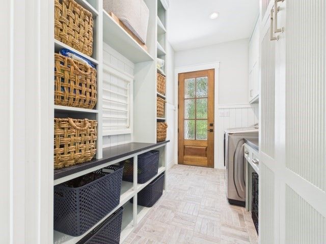 8307 Charlya Drive, Athens, TX 75752