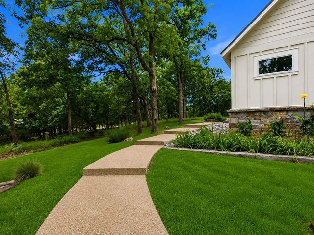 8307 Charlya Drive, Athens, TX 75752