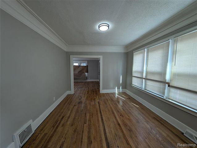 369 Newport Street, Detroit, MI 48215