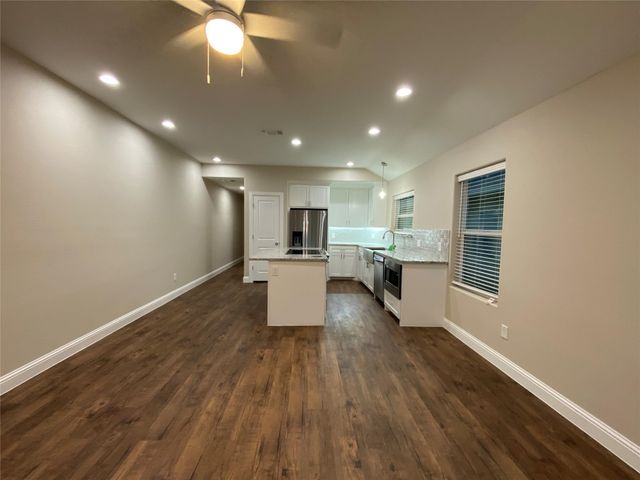 804 N Broughton Street 804, Sherman, TX 75090