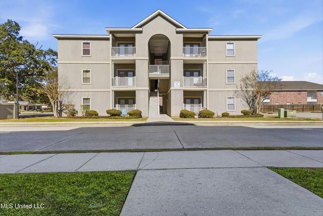 310 Holcomb Boulevard, 305, Ocean Springs, MS 39564