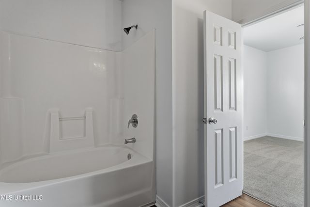 310 Holcomb Boulevard, 305, Ocean Springs, MS 39564