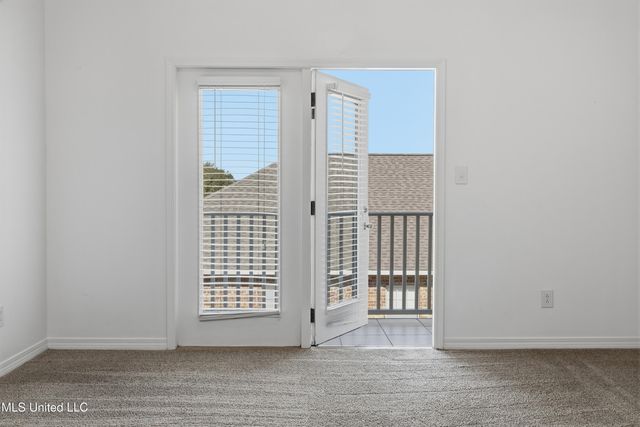 310 Holcomb Boulevard, 305, Ocean Springs, MS 39564