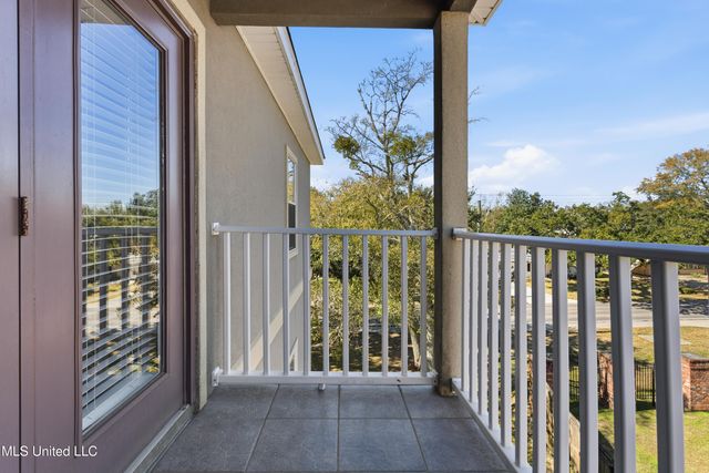 310 Holcomb Boulevard, 305, Ocean Springs, MS 39564